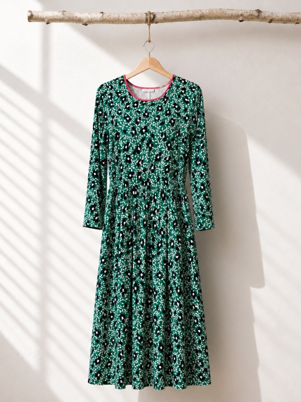 eliza j jersey dress | Dresses | Eliza J Floral Midi dress